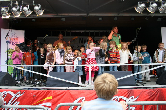 gal/2009/2009 Borbecker Marktfest 06.09/2009 Saitentwist Borbecker Marktfest 06.09. 220.jpg